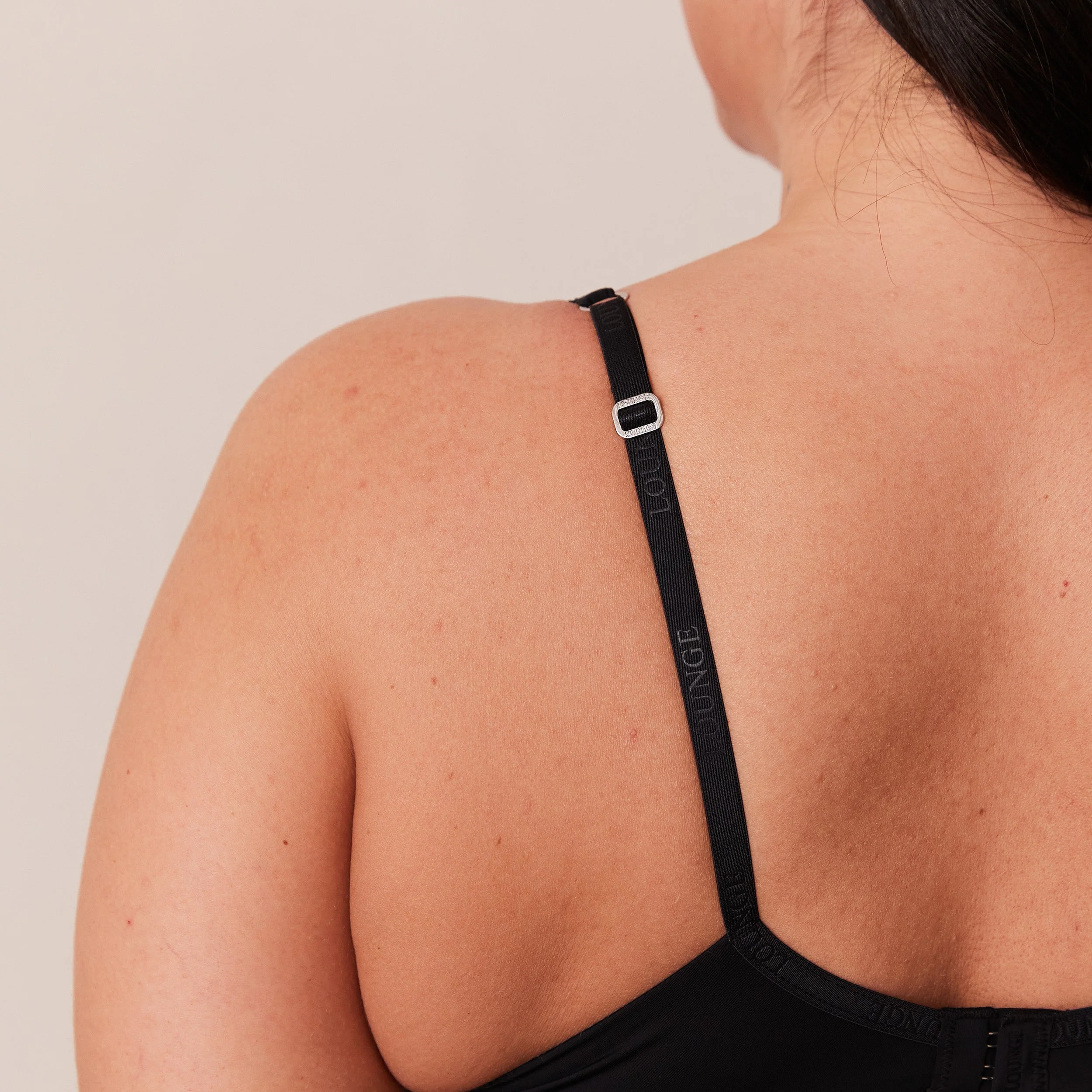 Classic Plunge T-shirt Bra  - Black - Image 18