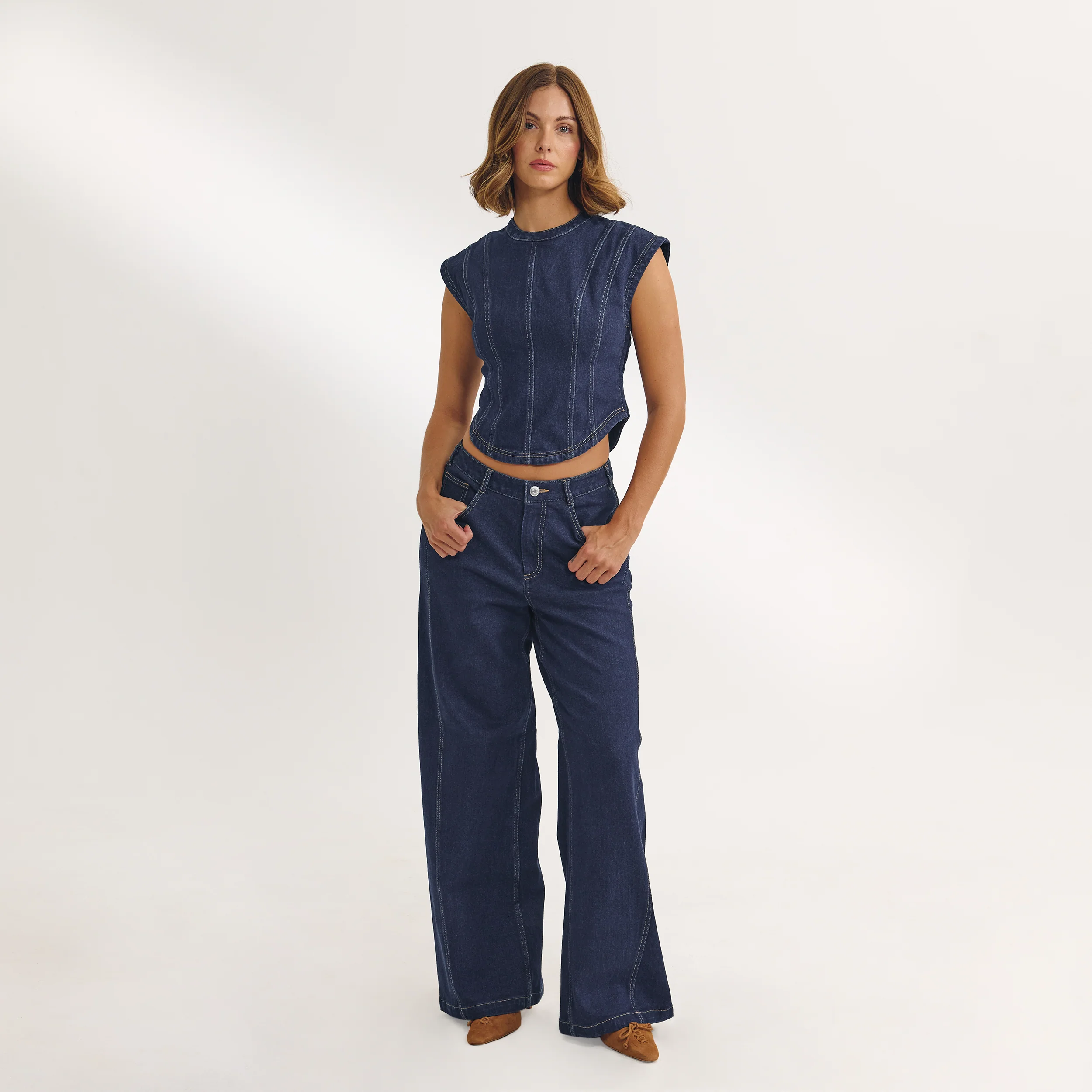 Dipped-Waist Wide-Leg Jeans - Indigo Blue - Image 2